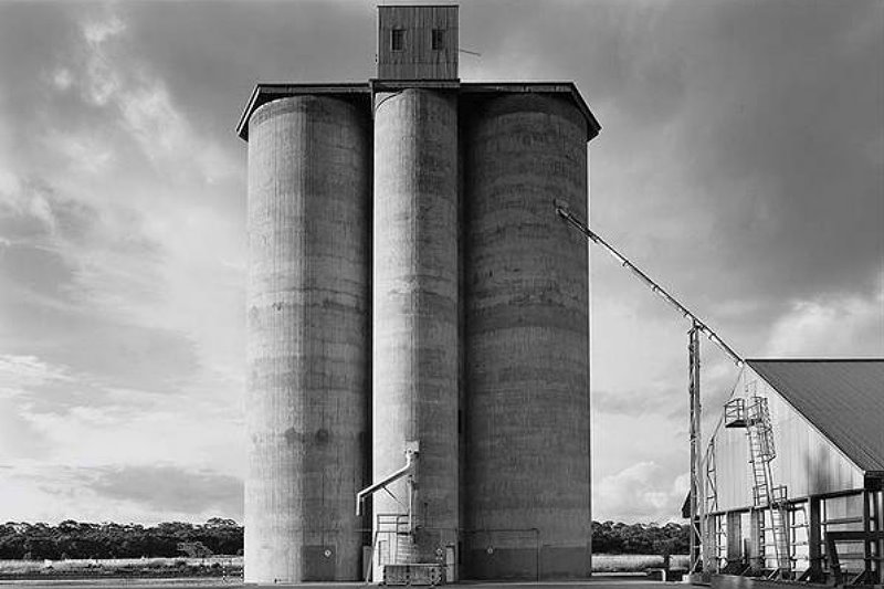 B&W photo of silo